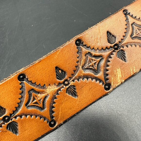 Vintage Tooled Leather Belt Brown Handmade Size 42 Western Cowboy Boho Retro - Picture 5 of 8